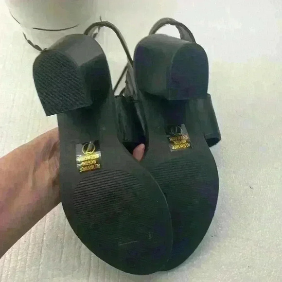 Soda Black lace up block heels, Size 7, man made materials - Picture 5 of 5